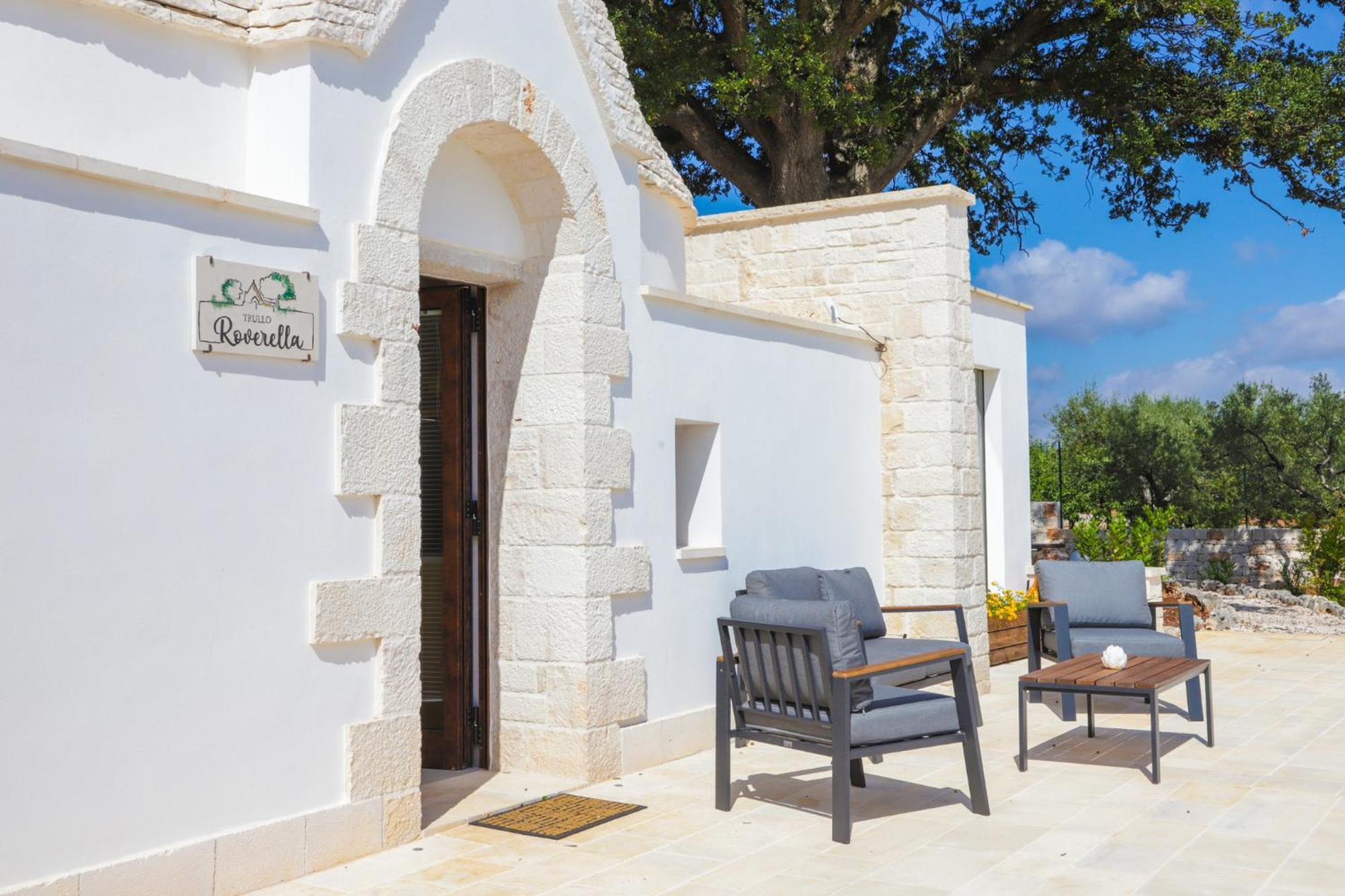 Td Trullo Roverella Charming Trullo With Pool Castellana Grotte Exterior photo